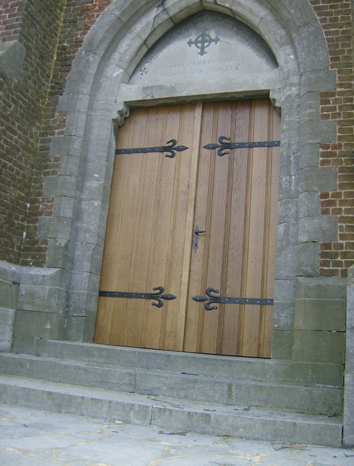 Porte de l'église de Bersillies